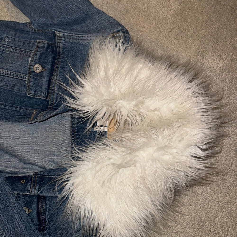 PAIGE jean jacket size Small